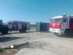 24.09.2025 спасатели-пожарные  Службы спасения  г. Краснодара тушили пожар по адресу: Восточный обход, 252.